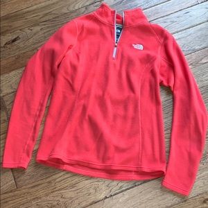 The Northface 1/4 zip fleece (medium)
